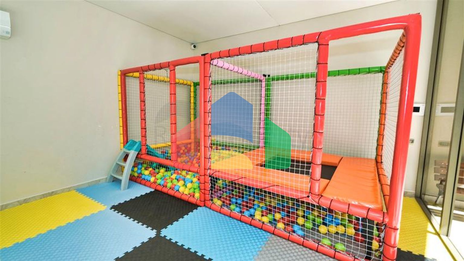 Квартира планування 3 + 1 в мікрорайоні Сітелер - Анталія