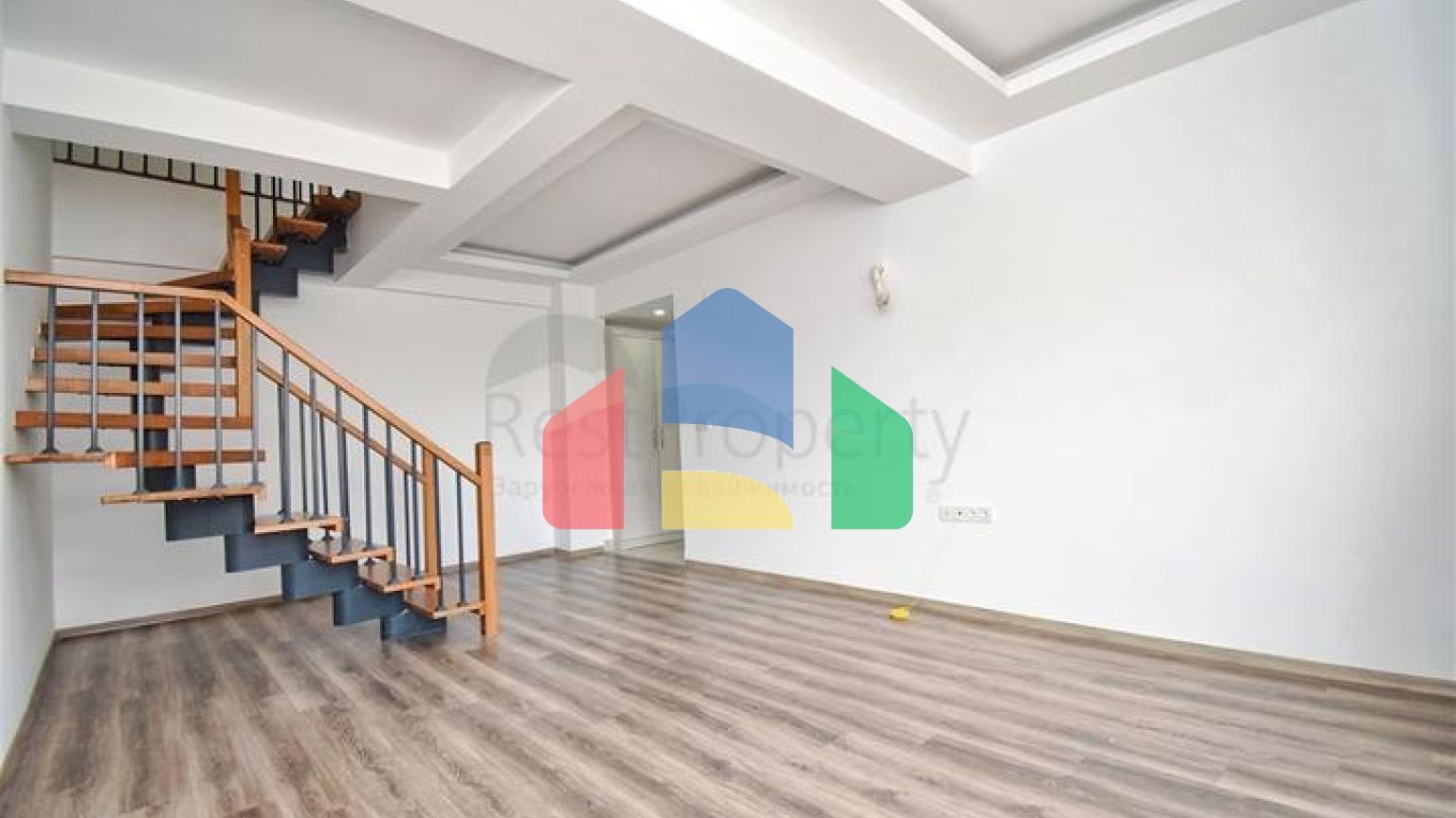 Квартира планування 4 + 1 дуплекс в районі Хурма-Анталія