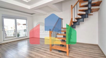 Квартира планування 4 + 1 дуплекс в районі Хурма-Анталія