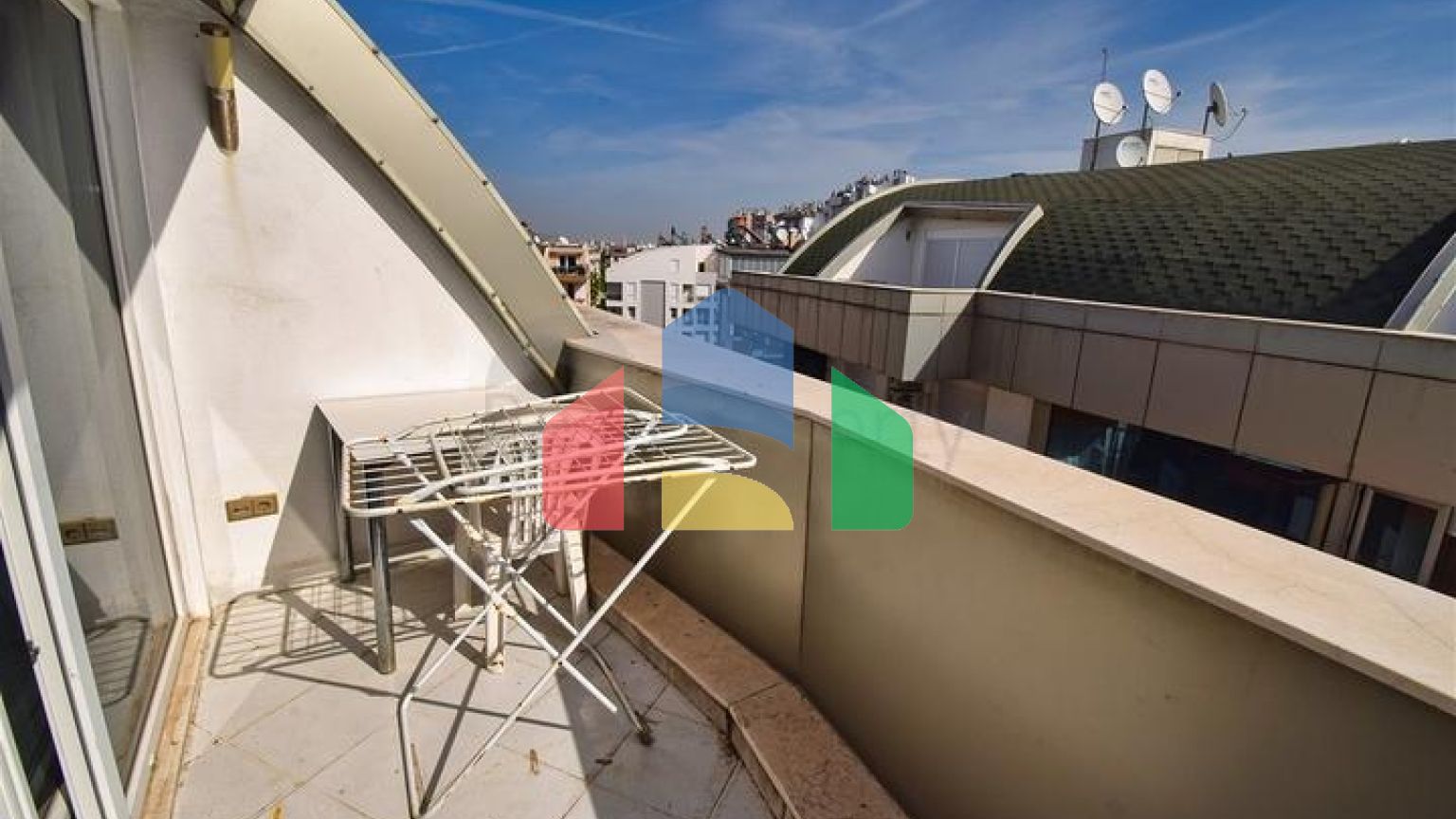 Квартира планування 3 + 1 в мікрорайоні Лиман - Анталія