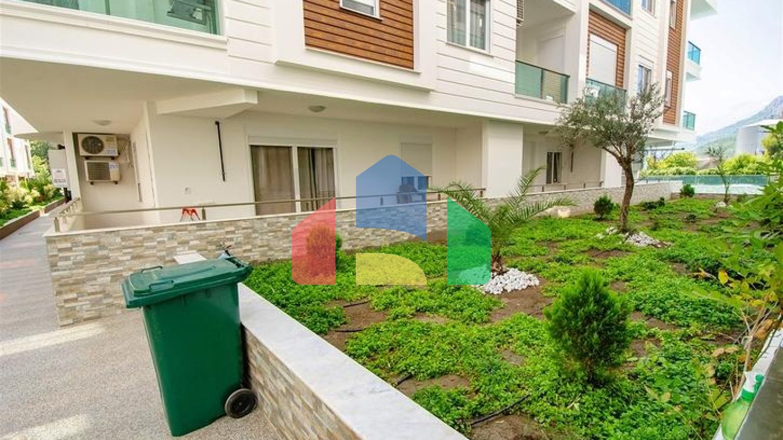 Квартира планування 1 + 1 в мікрорайоні Сарису-Анталія