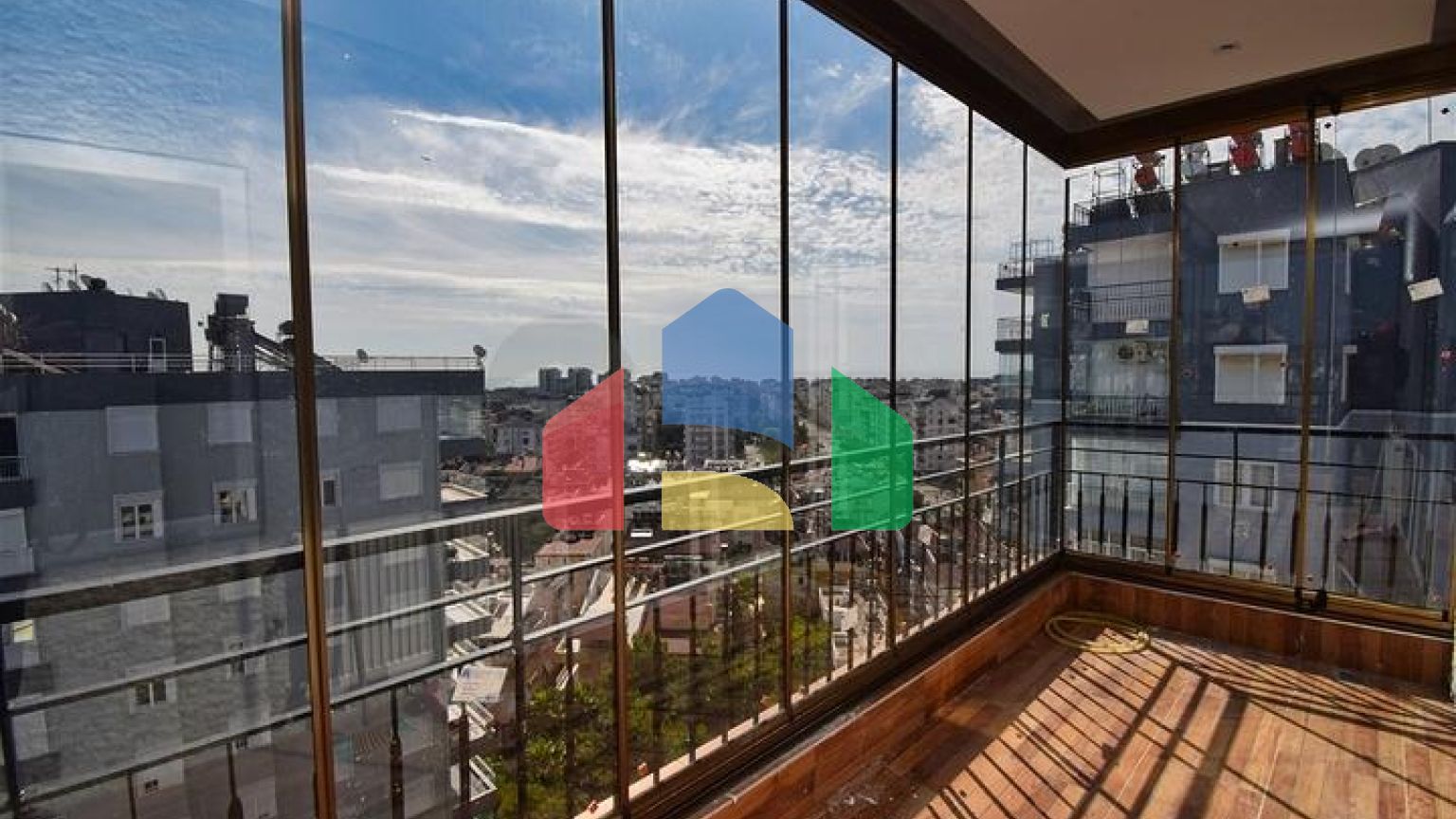 Квартира планування 3 + 1 в мікрорайоні Алтинкум - Анталія