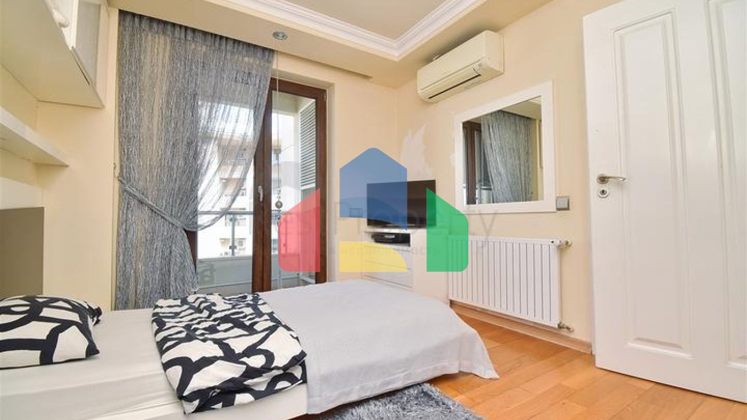 Квартира планування 2 + 1 в мікрорайоні Лиман - Анталія