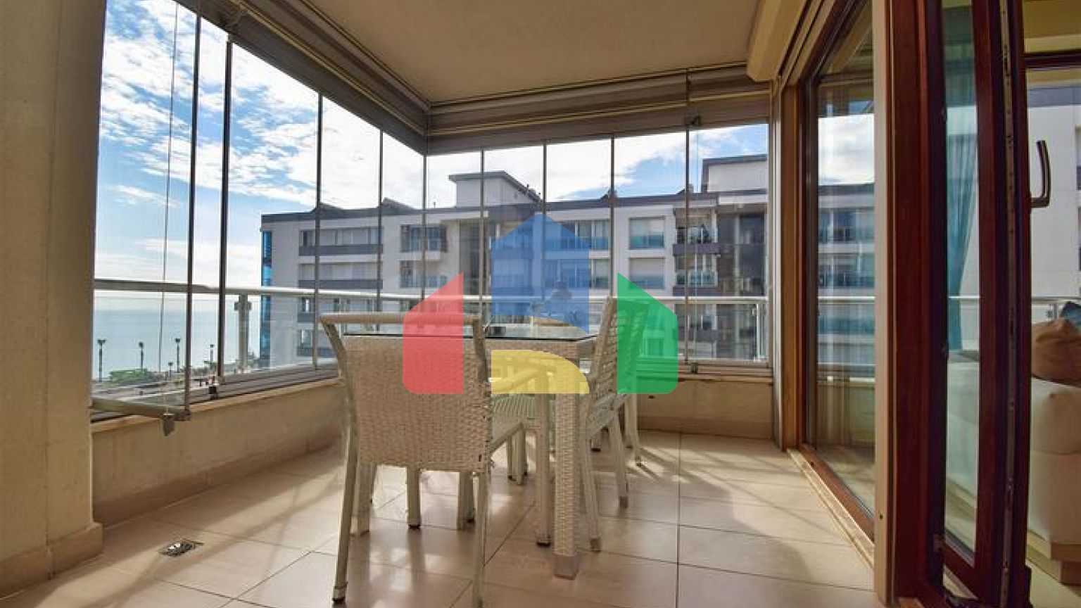 Квартира планування 2 + 1 в мікрорайоні Лиман - Анталія