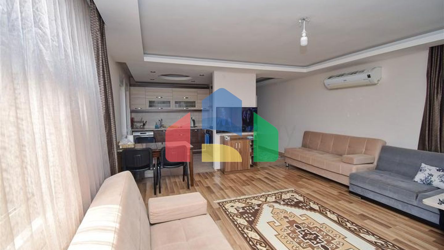 Квартира планування 3 + 1 в мікрорайоні Лиман - Анталія