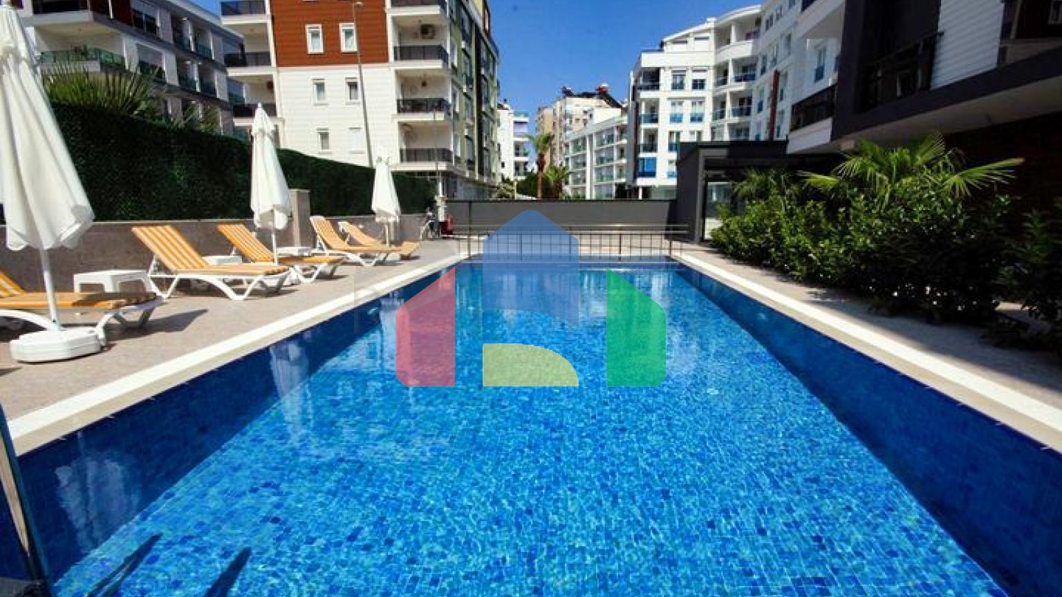 Квартири планування 1 + 1 і 2 + 1 в мікрорайоні Хурма - Анталія