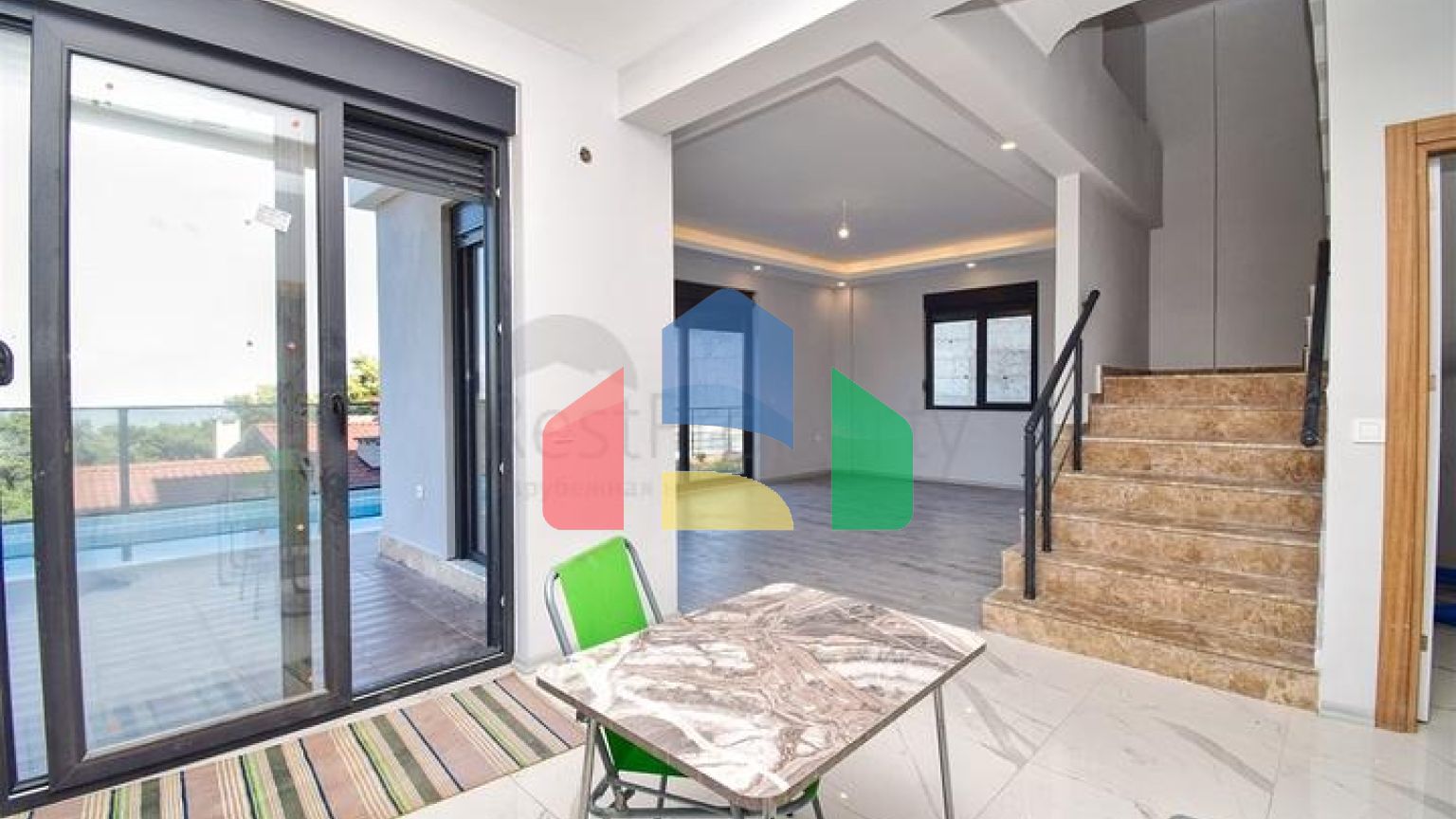 Вілла планування 3 + 2 в мікрорайоні Геікбаїр - Анталія