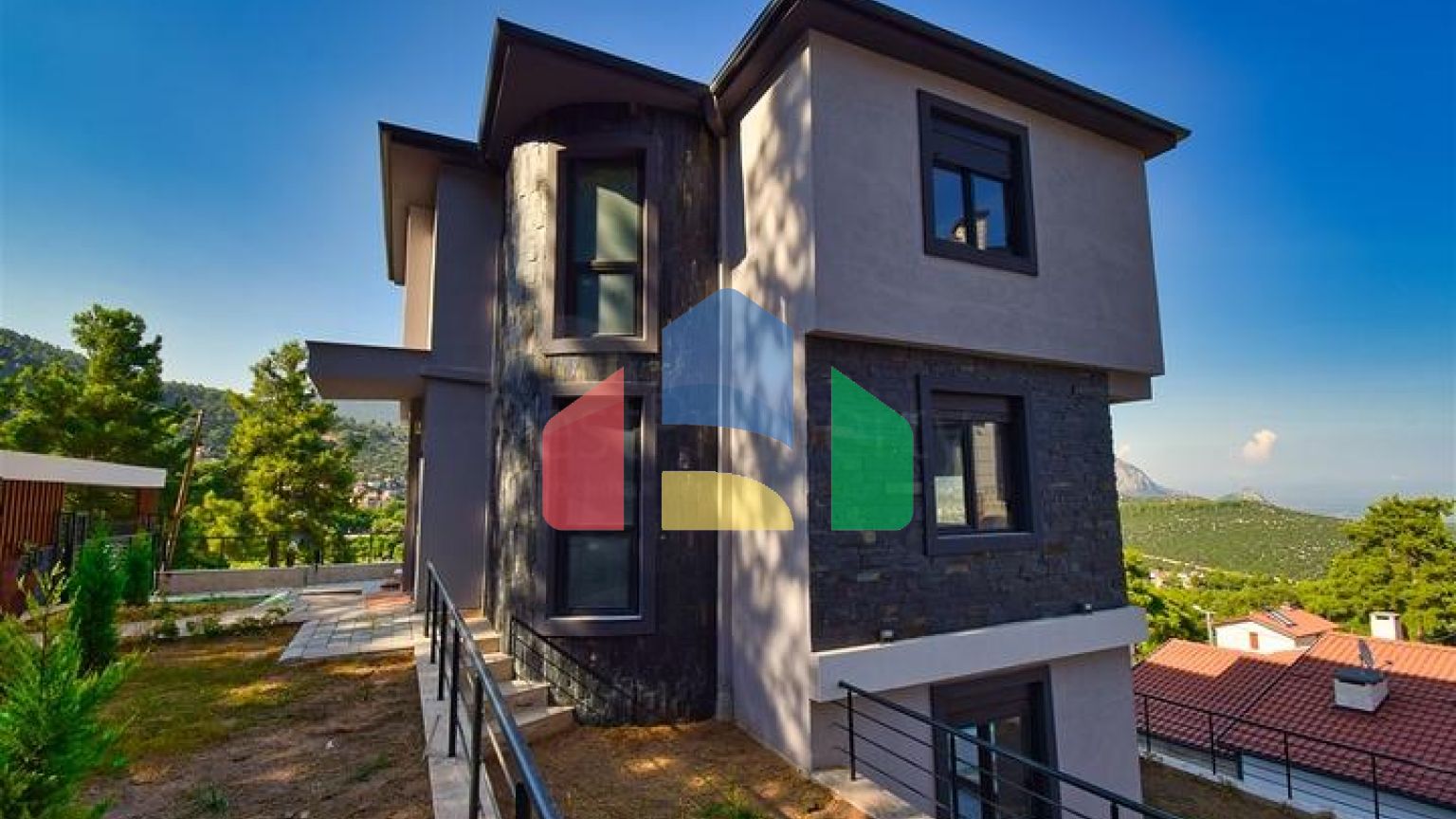 Вілла планування 3 + 2 в мікрорайоні Геікбаїр - Анталія