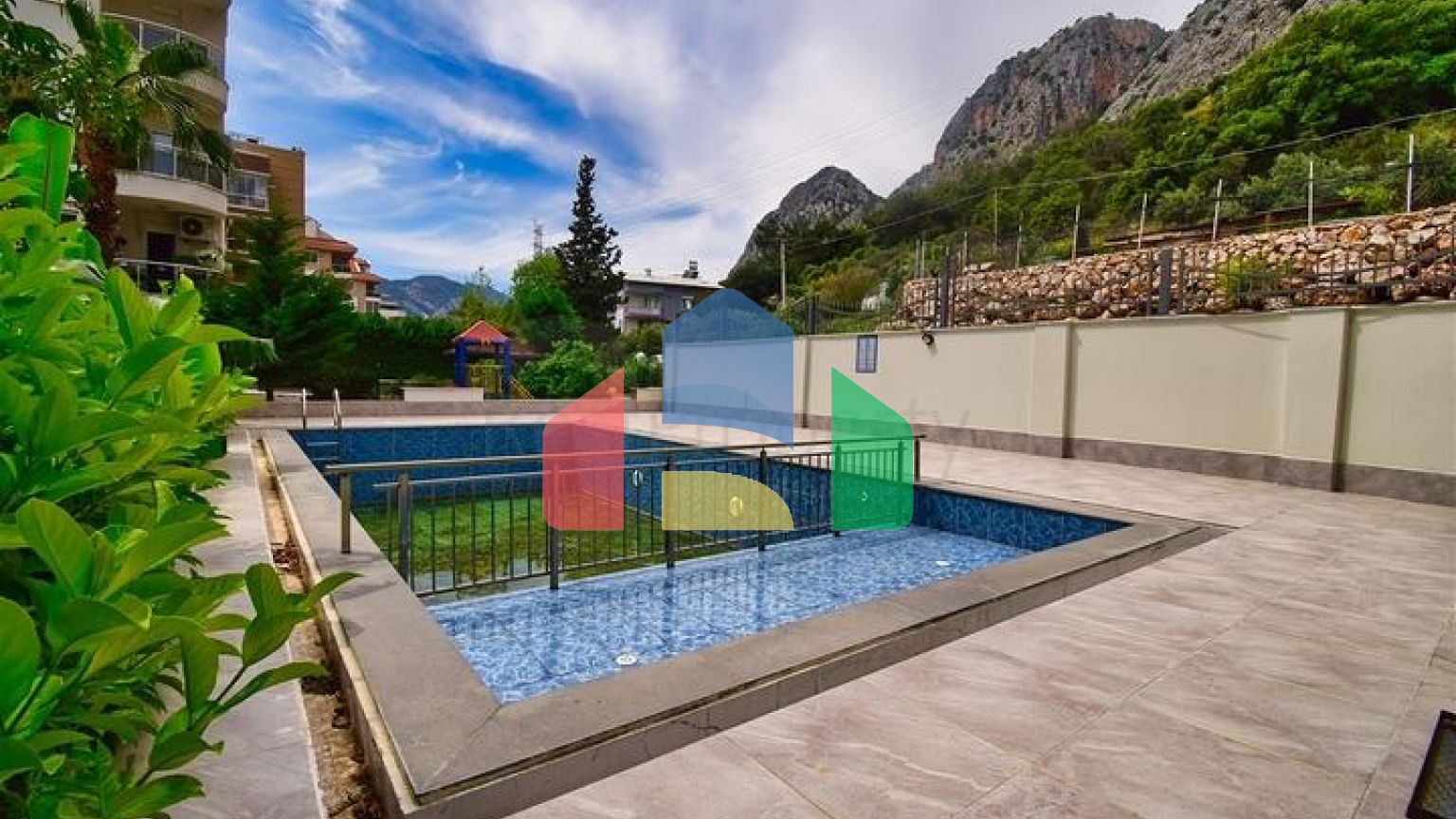 Квартира планування 1 + 1 в мікрорайоні Хурма - Анталія