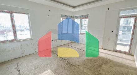 Квартира планування 3 + 1 в мікрорайоні Сарису - Анталія