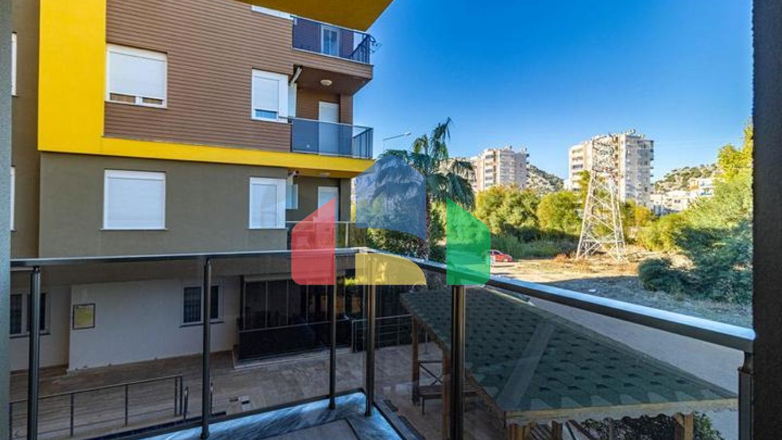 Квартира планування 2 + 1 в мікрорайоні Хурма - Анталія