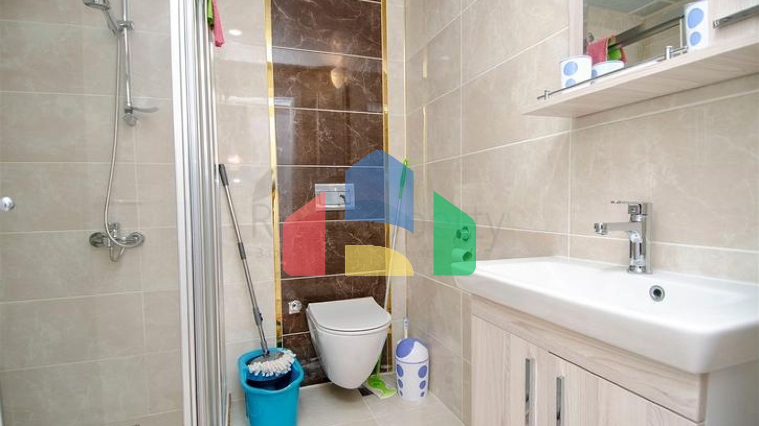 Квартира планування 1 + 1 в мікрорайоні Сарису - Анталія