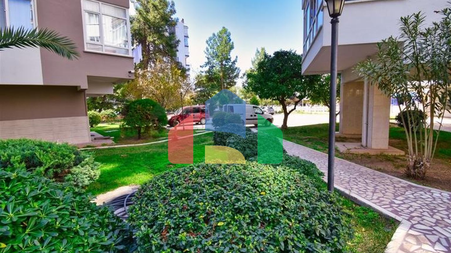 Квартира планування 3 + 1 в мікрорайоні Алтинкум - Анталія