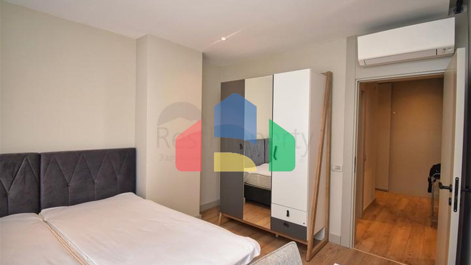 Квартири планування 2 + 1 і 3 + 1 в мікрорайоні Унджали - Анталія