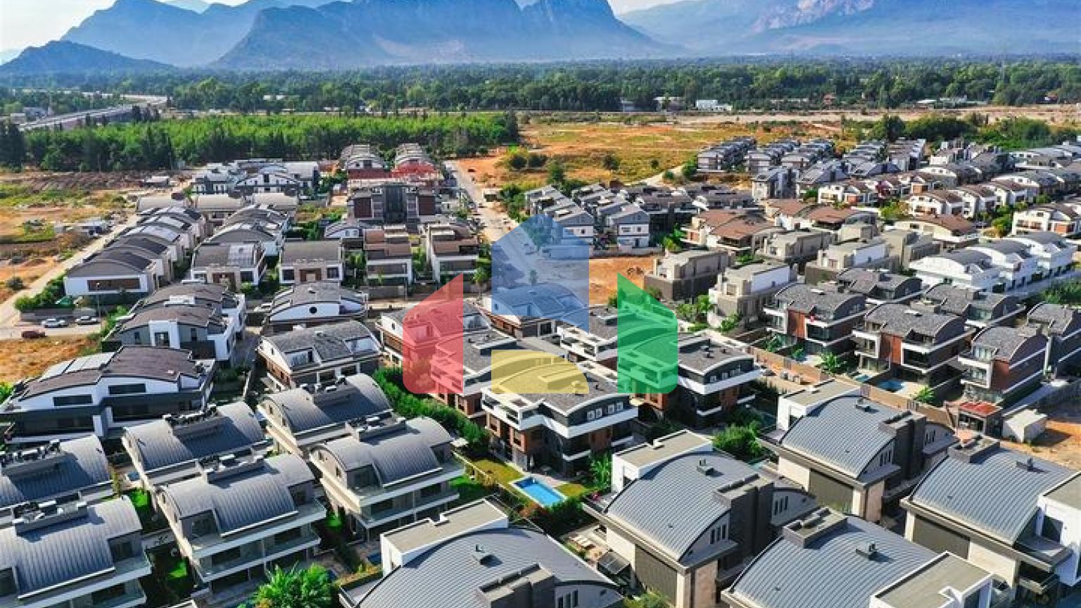 Вілла планування 5 + 1 в мікрорайоні Моллаюсуф - Анталія