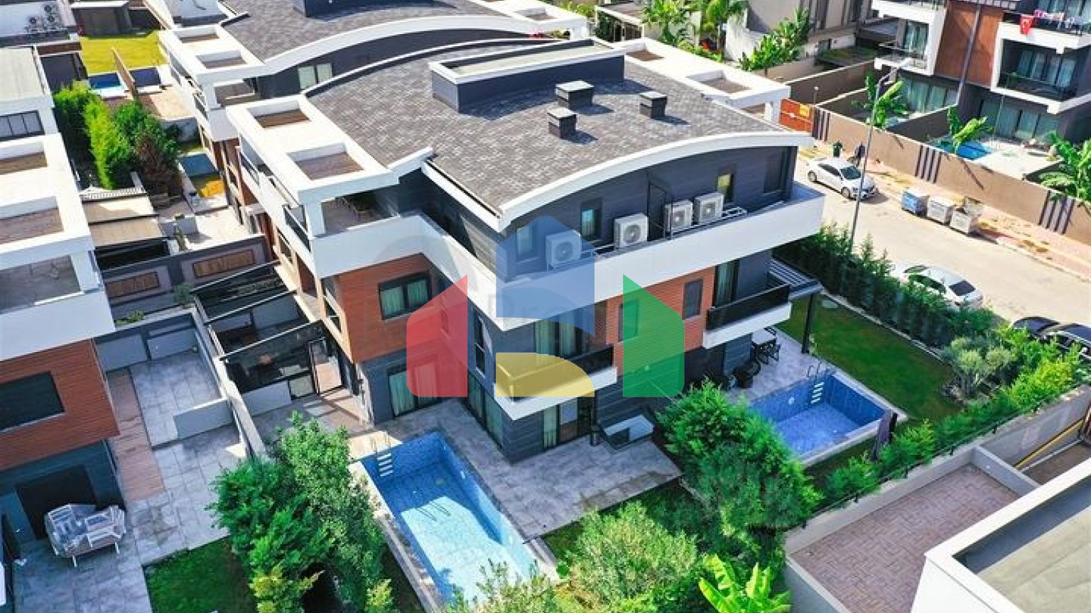 Вілла планування 5 + 1 в мікрорайоні Моллаюсуф - Анталія