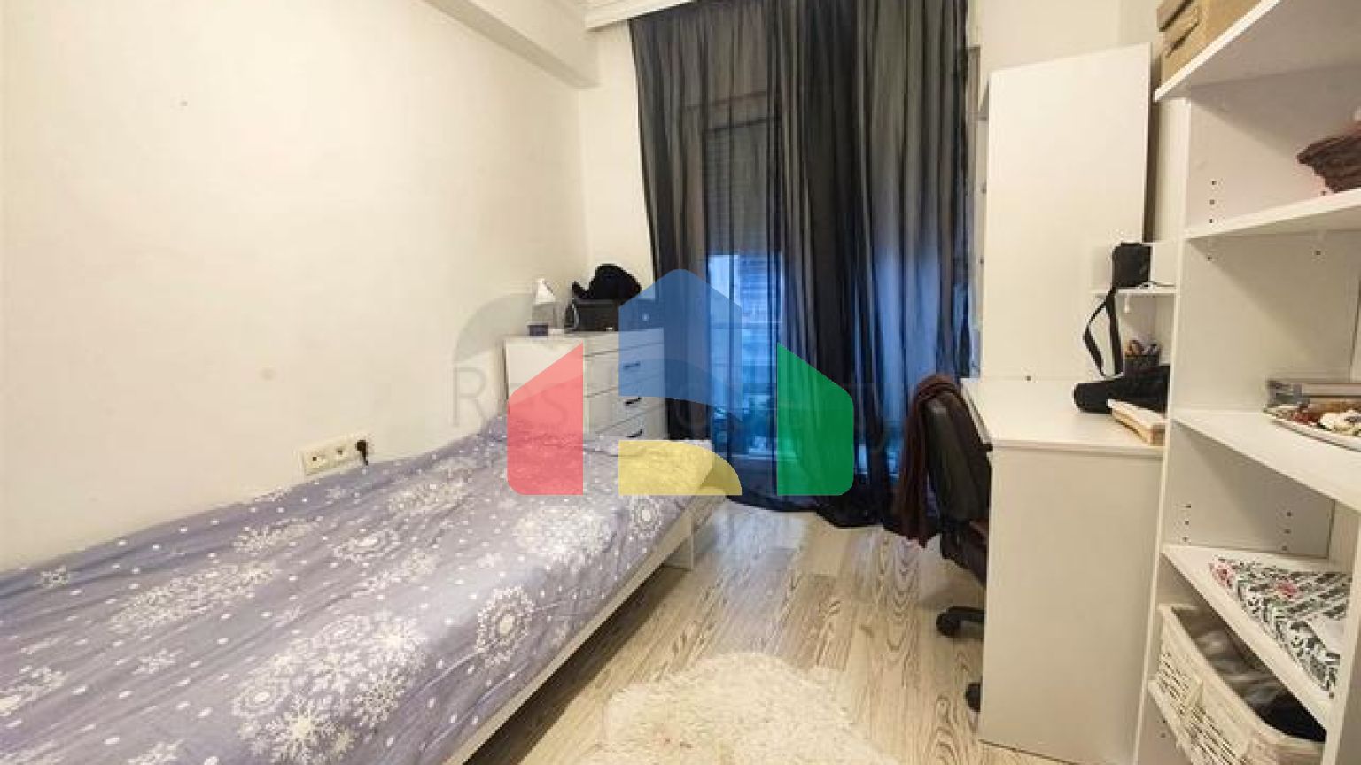 Квартира планування 2 + 1 в мікрорайоні Сарису - Анталія