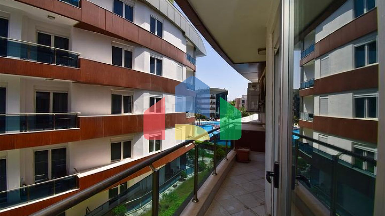 Квартири планування 2 + 1 в мікрорайоні Лиман - Анталія