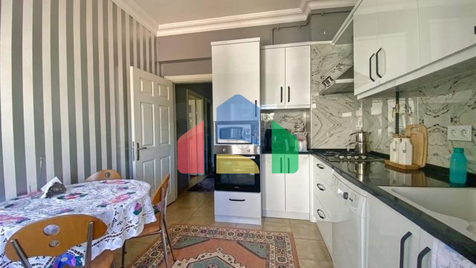 Квартира планування 3 + 1 в мікрорайоні Моллаюсуф - Анталія