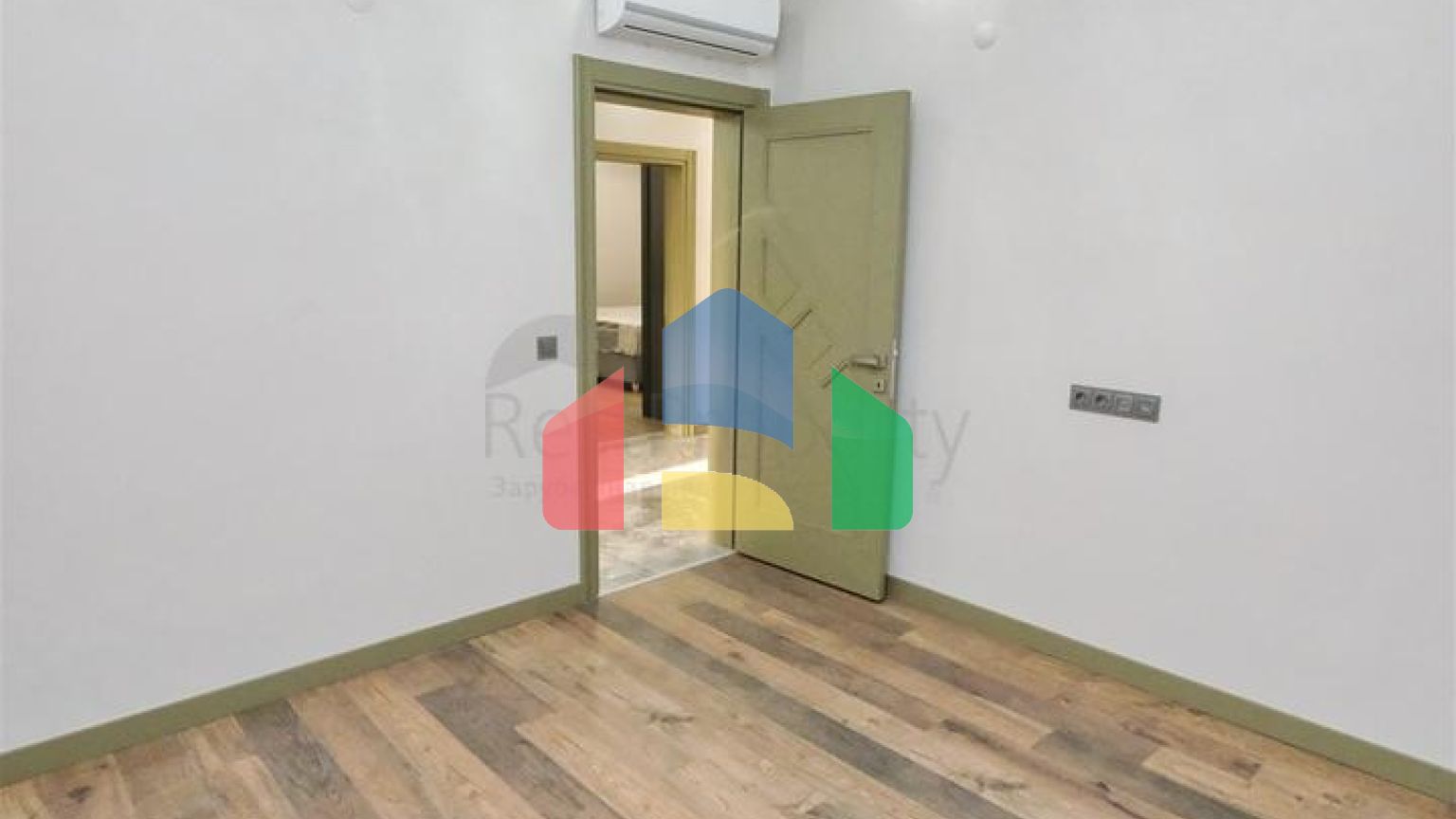 Вилла планировки 7+1 в микрорайоне Айдынлык - Анталия