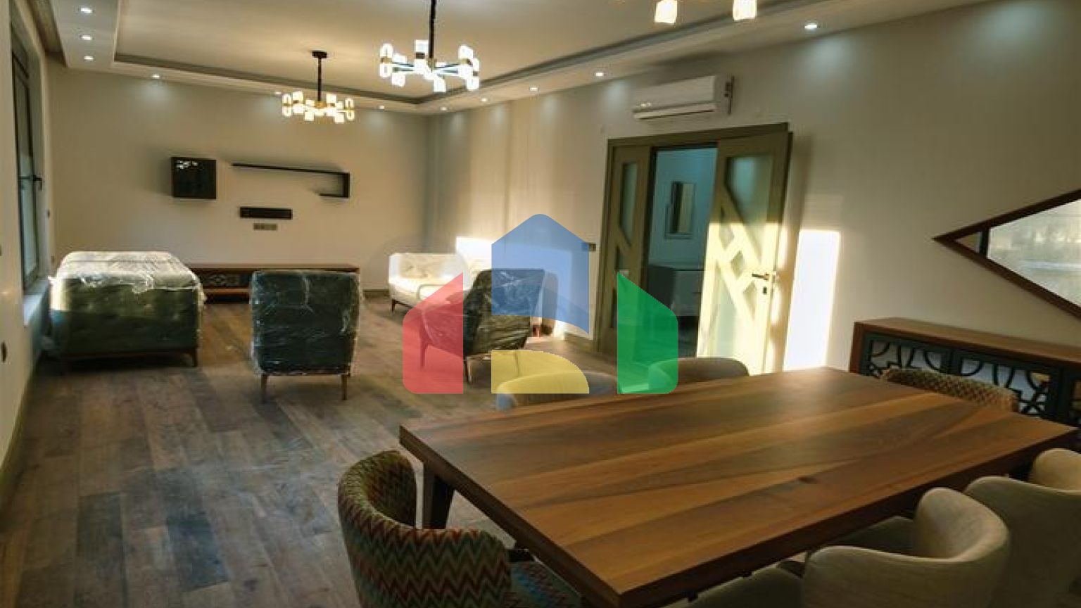 Вилла планировки 7+1 в микрорайоне Айдынлык - Анталия