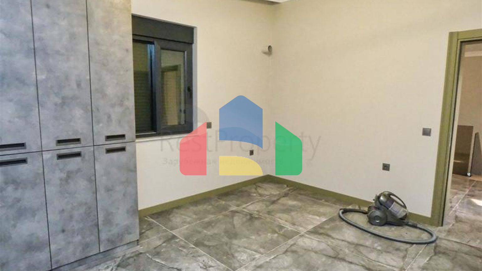 Вилла планировки 7+1 в микрорайоне Айдынлык - Анталия