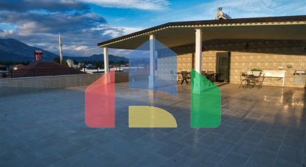 Вилла планировки 7+1 в микрорайоне Айдынлык - Анталия