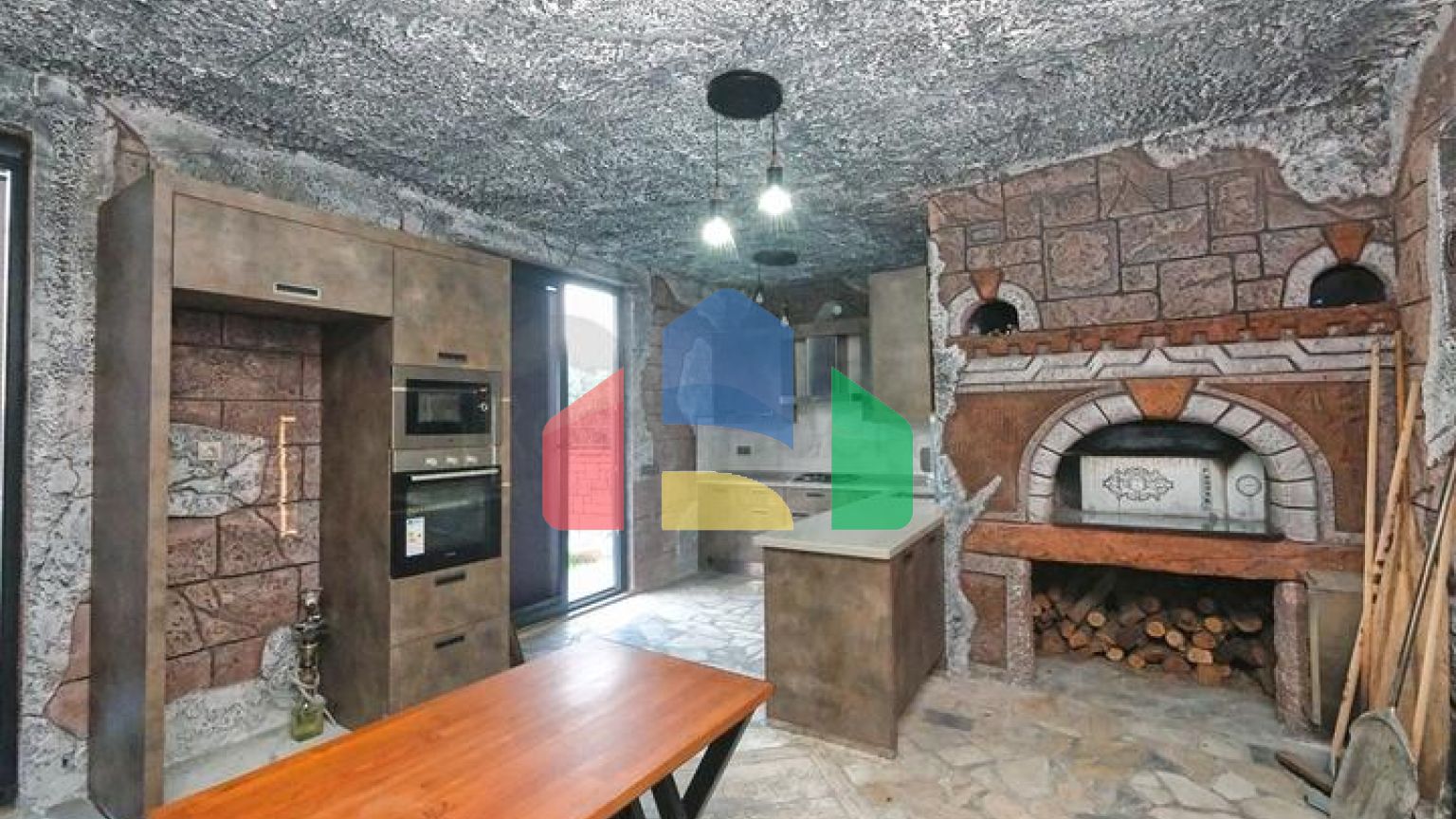 Вилла планировки 7+1 в микрорайоне Айдынлык - Анталия