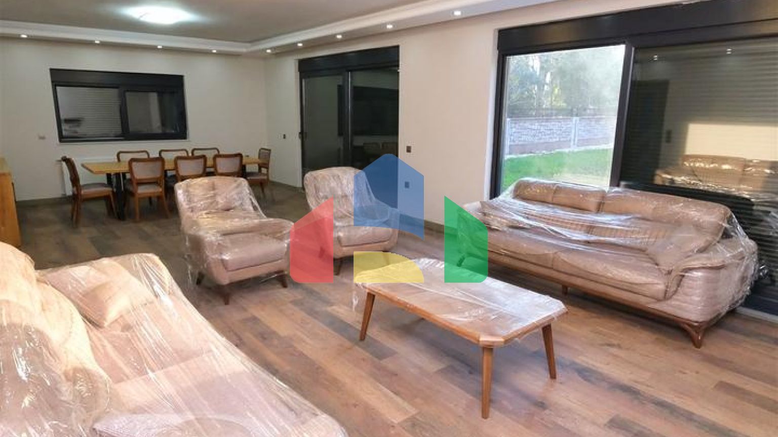 Вилла планировки 7+1 в микрорайоне Айдынлык - Анталия