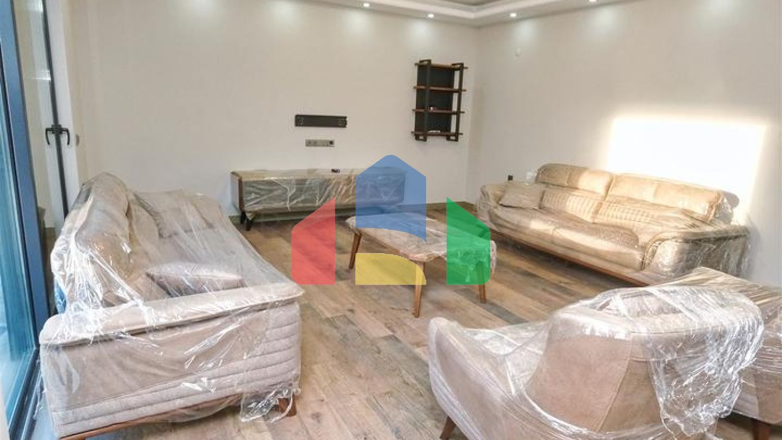 Вилла планировки 7+1 в микрорайоне Айдынлык - Анталия