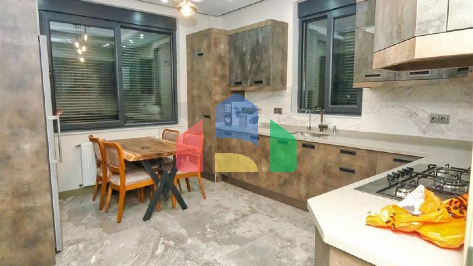 Вилла планировки 7+1 в микрорайоне Айдынлык - Анталия