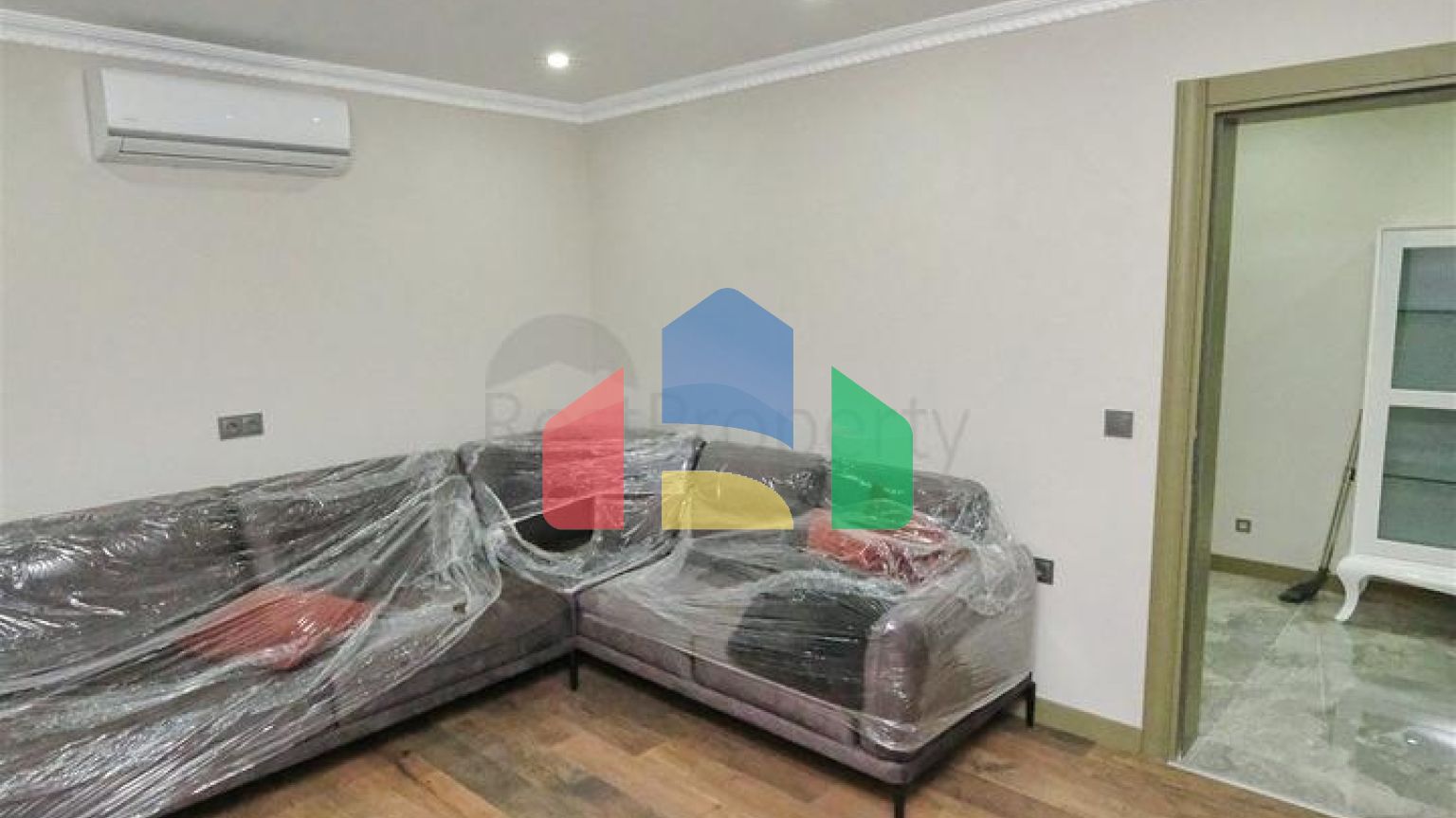 Вилла планировки 7+1 в микрорайоне Айдынлык - Анталия