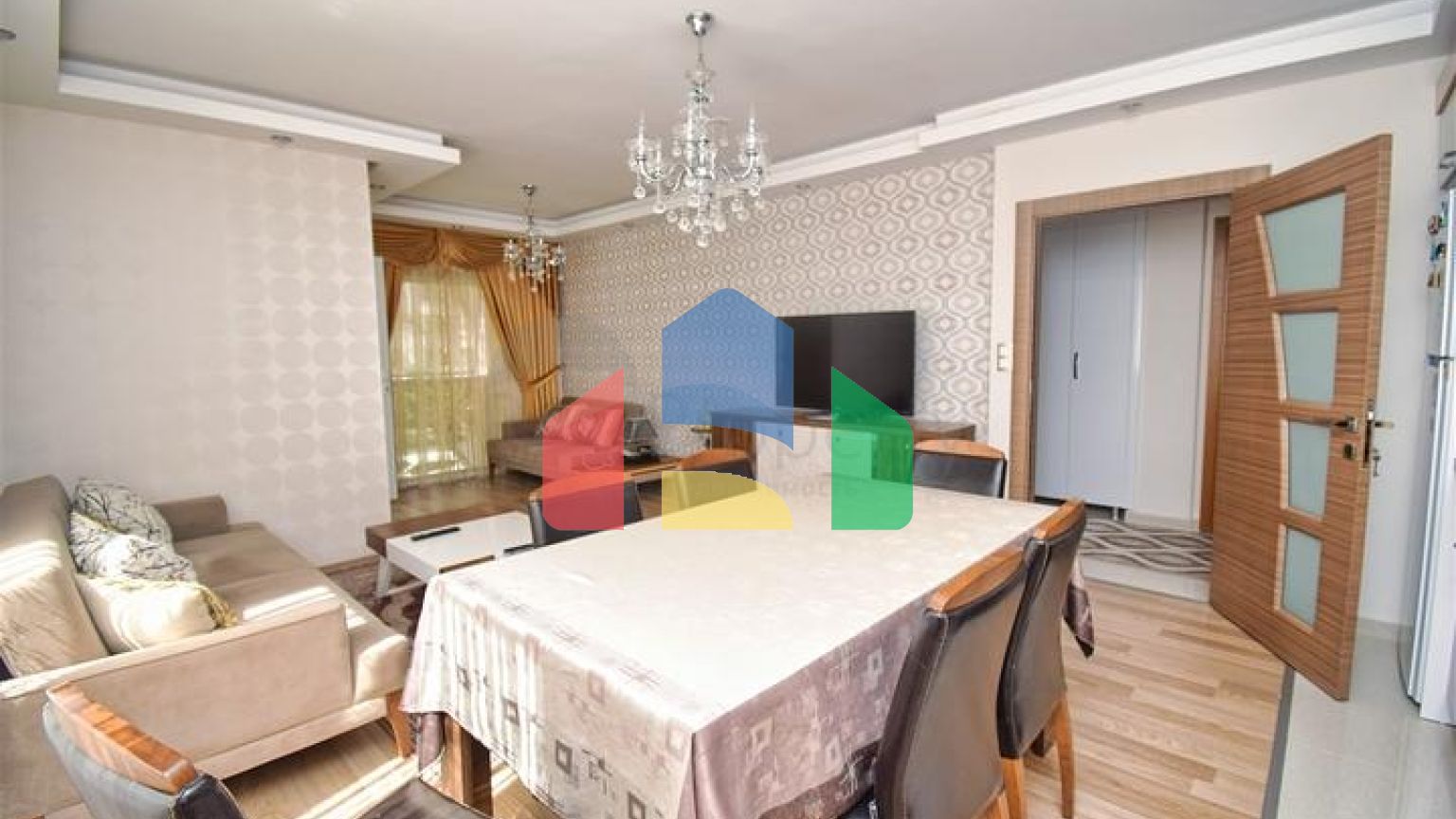 Квартира планування 2 + 1 в мікрорайоні Хурма - Анталія