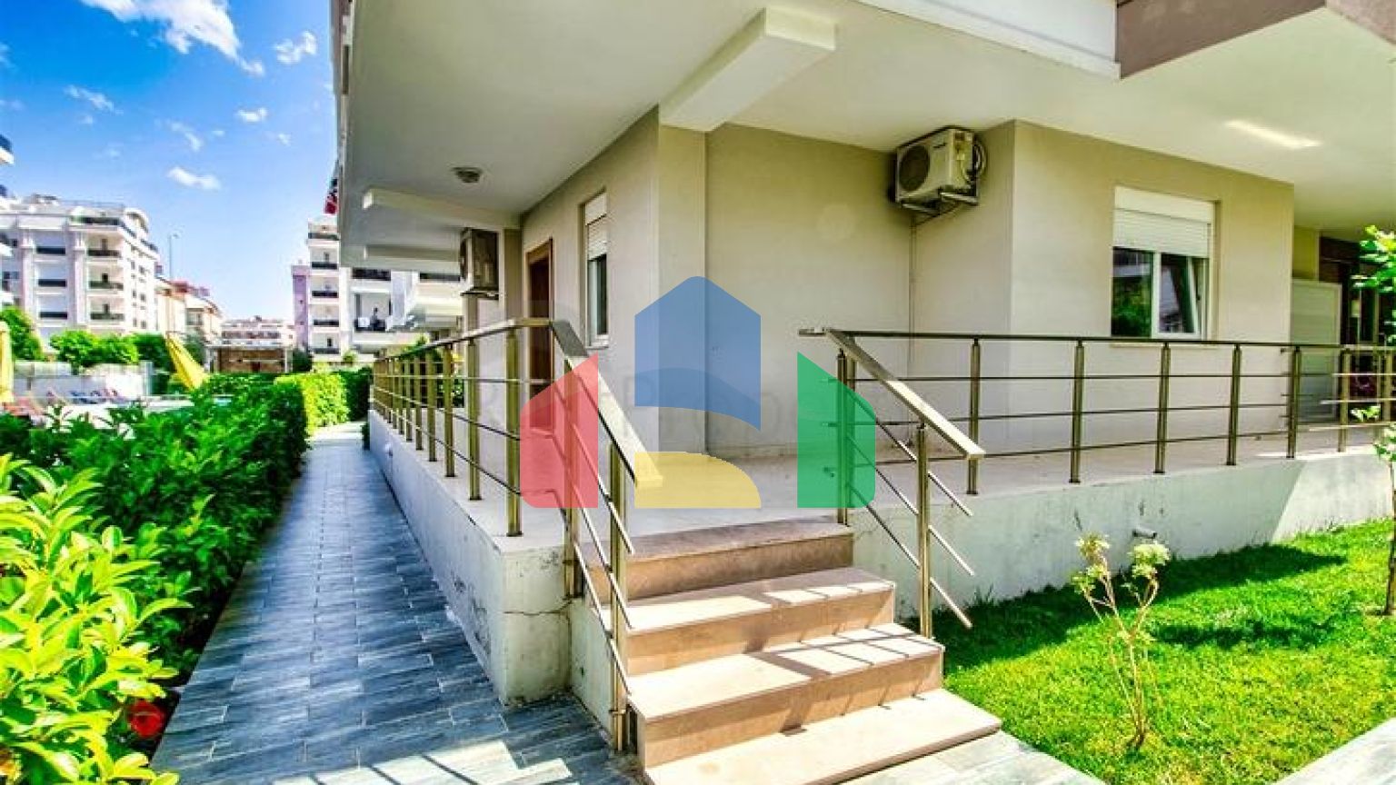 Квартира планування 2 + 1 в мікрорайоні Хурма - Анталія