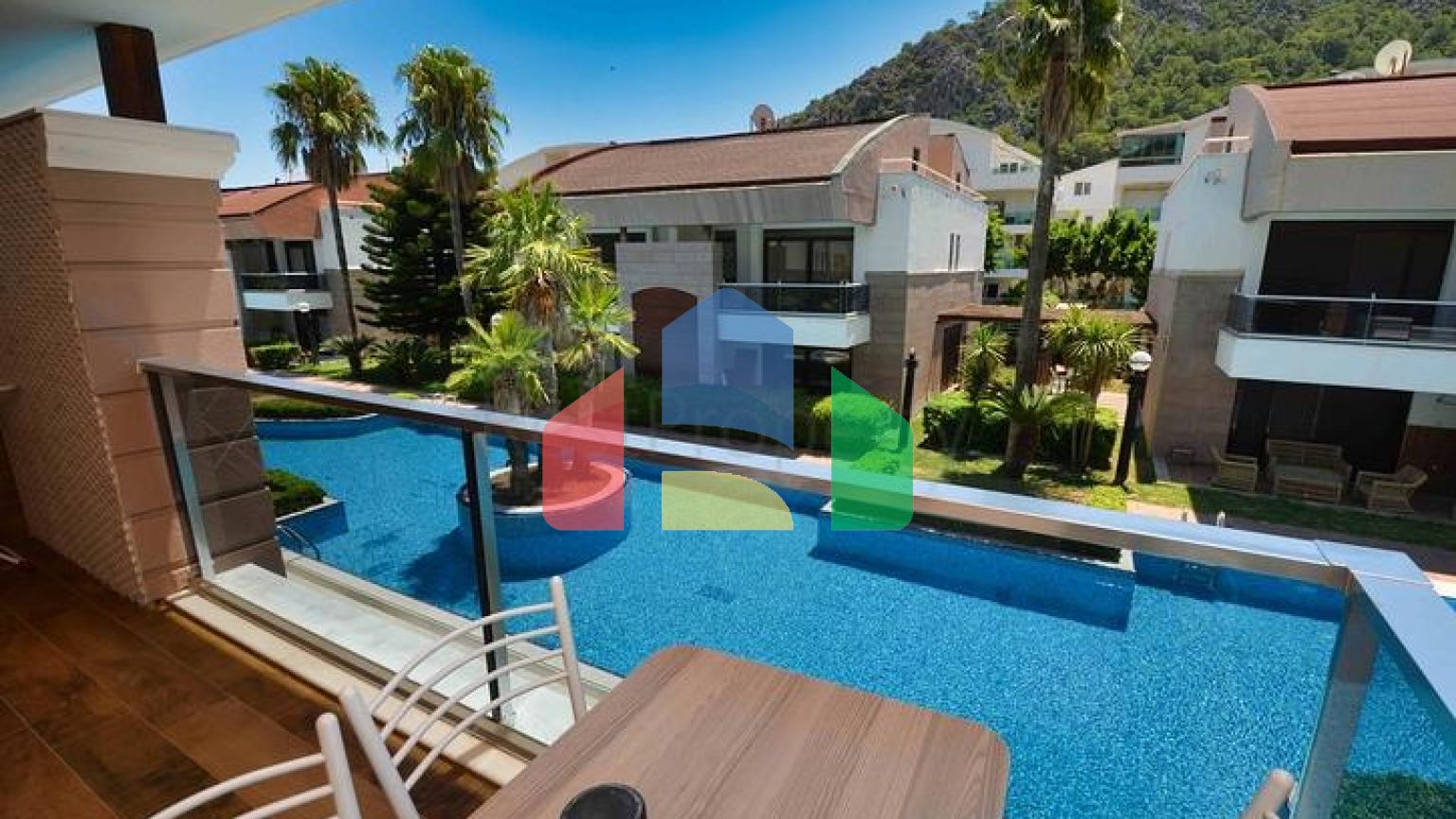 Виллы класса люкс , планировки 5+2 в микрорайоне Сарысу - Анталия