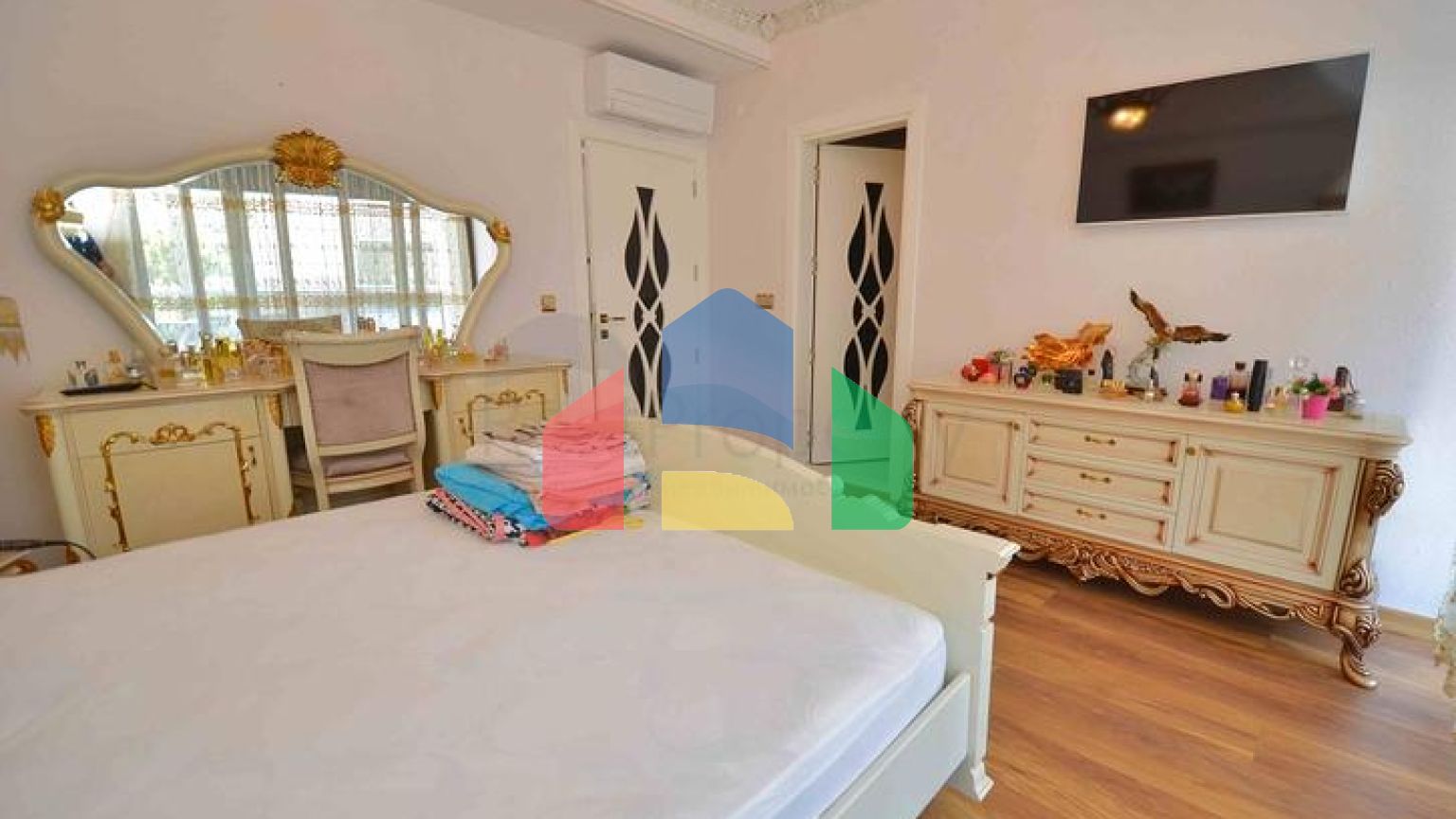 Виллы класса люкс , планировки 5+2 в микрорайоне Сарысу - Анталия