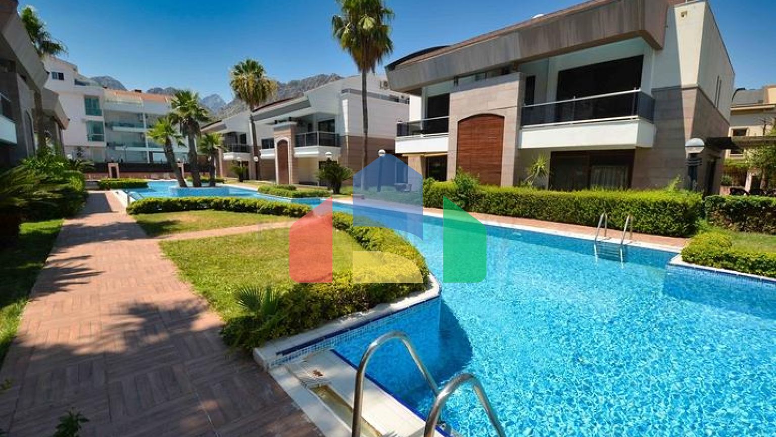 Виллы класса люкс , планировки 5+2 в микрорайоне Сарысу - Анталия