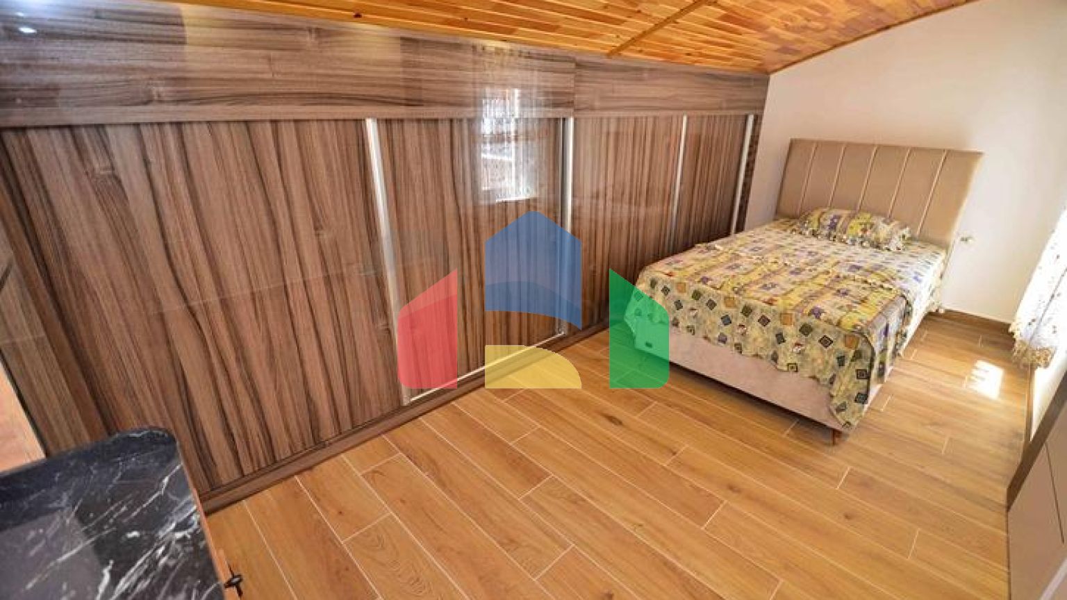 Виллы класса люкс , планировки 5+2 в микрорайоне Сарысу - Анталия