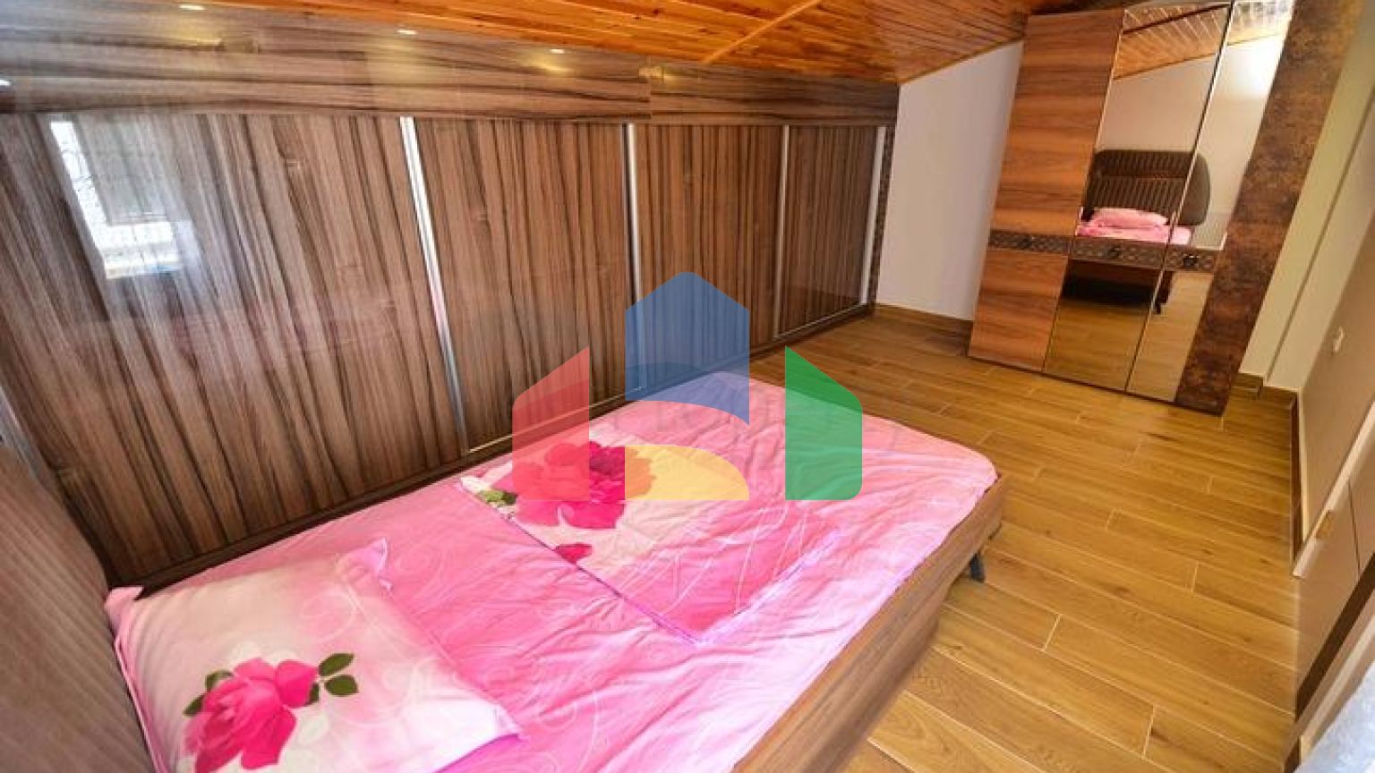 Виллы класса люкс , планировки 5+2 в микрорайоне Сарысу - Анталия