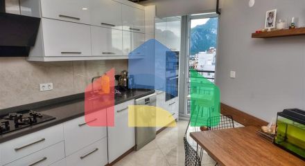 Простора квартира планування 3 + 1 в мікрорайоні Хурма - Анталія