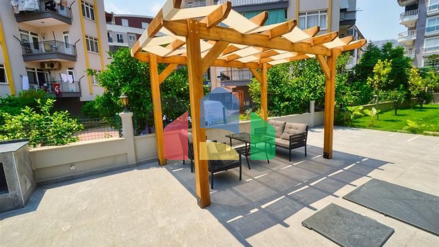 Квартира планування 2 + 1 в мікрорайоні Лиман - Анталія