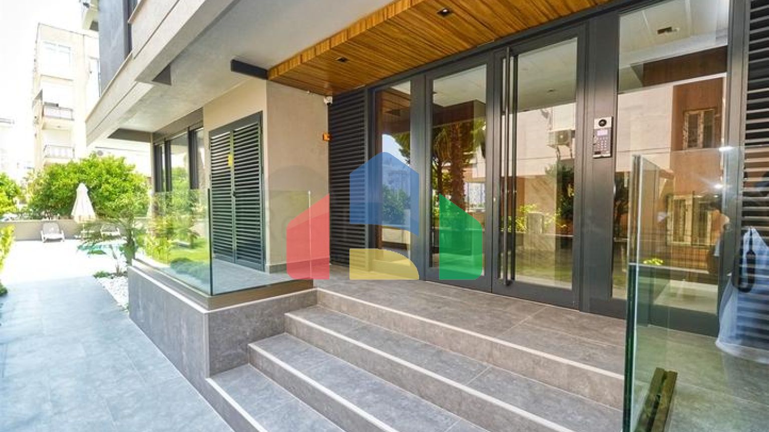 Квартира планування 2 + 1 в мікрорайоні Лиман - Анталія