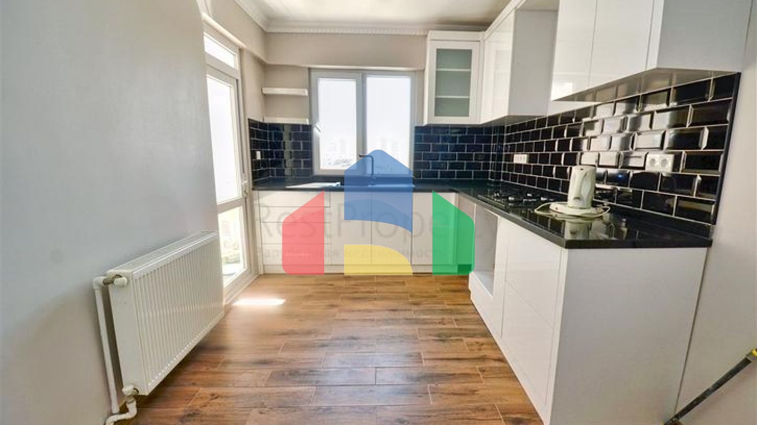 Квартира планування 3 + 1 в мікрорайоні Лиман - Анталія