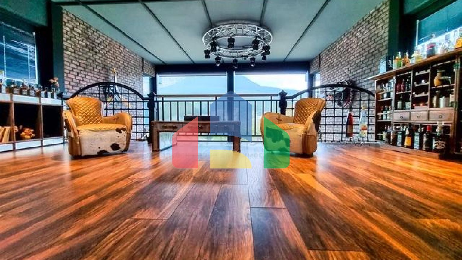 Шикарная Вилла планировки 5+3  в районе Коньяалты - Анталия