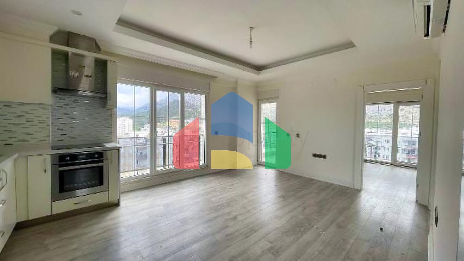 Квартира планування 2 + 1 в мікрорайоні Хурма - Анталія