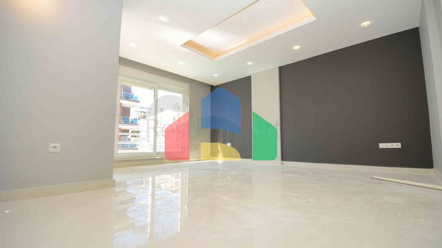 Квартири планування 1 + 1 і 2 + 1 в мікрорайоні Хурма - Анталія