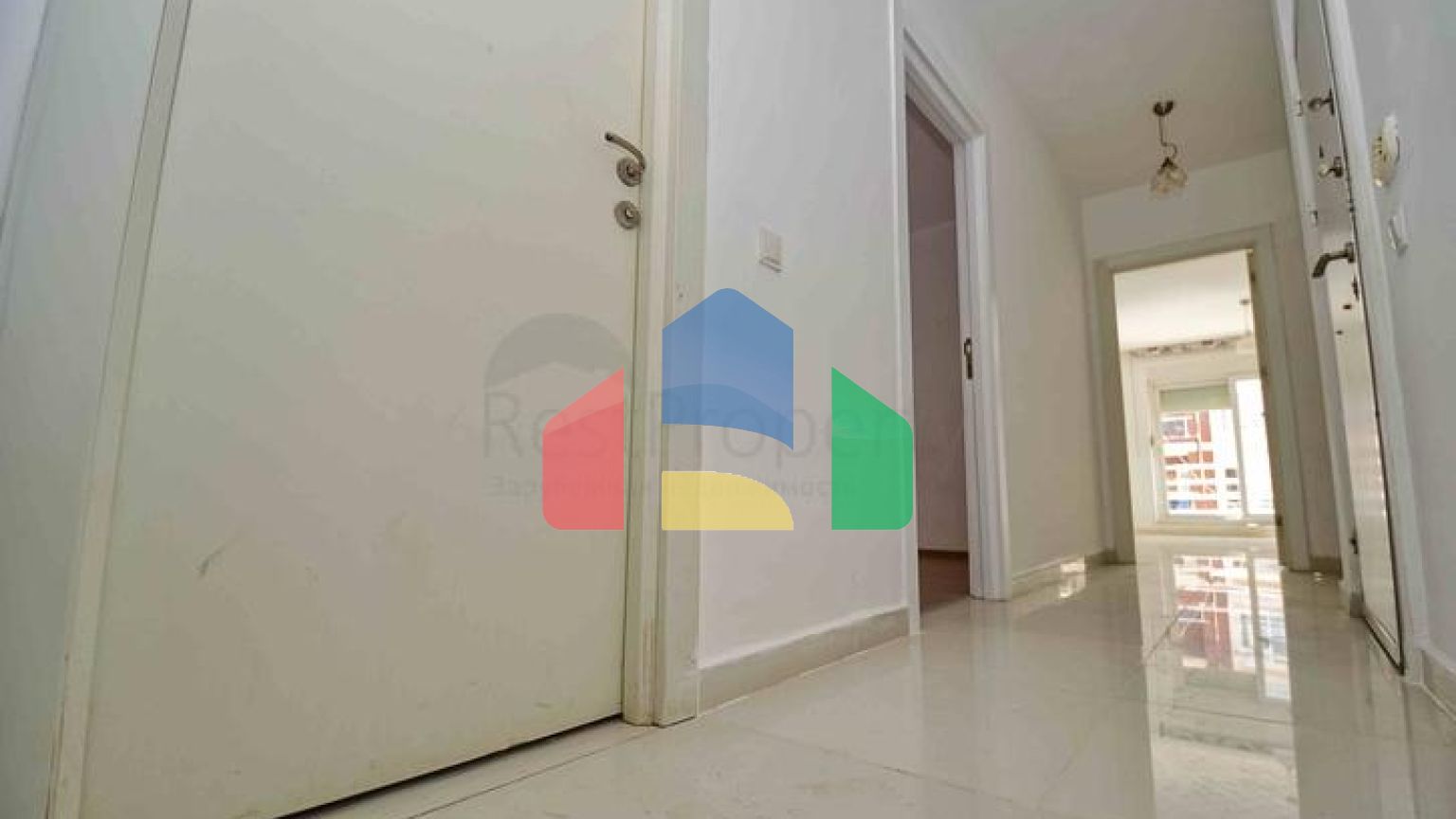 Квартири планування 1 + 1 і 2 + 1 в мікрорайоні Хурма - Анталія