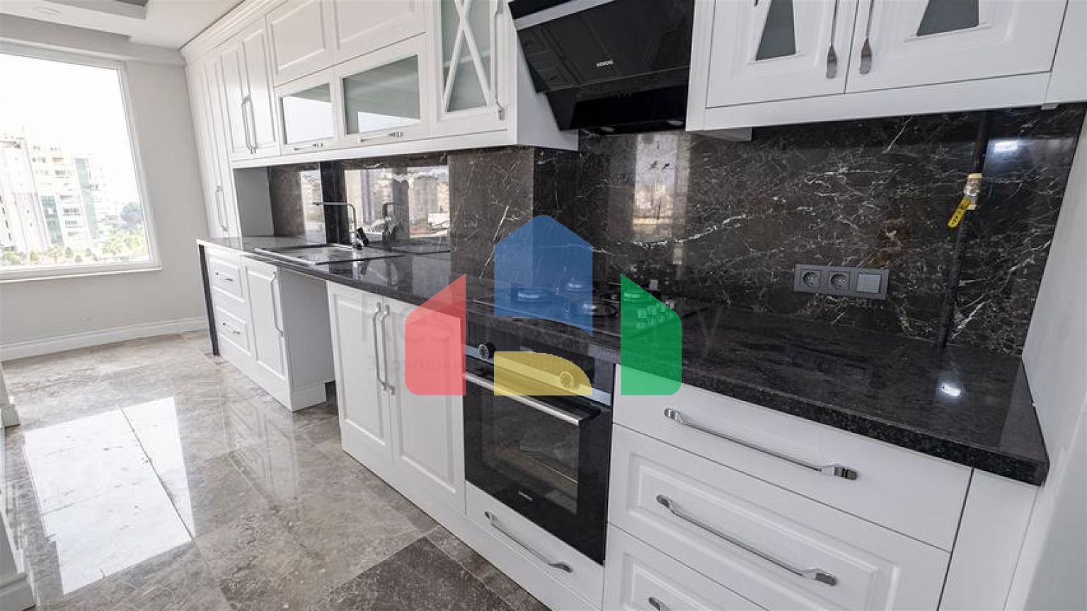 Квартири в пішій доступності до моря в Анталії