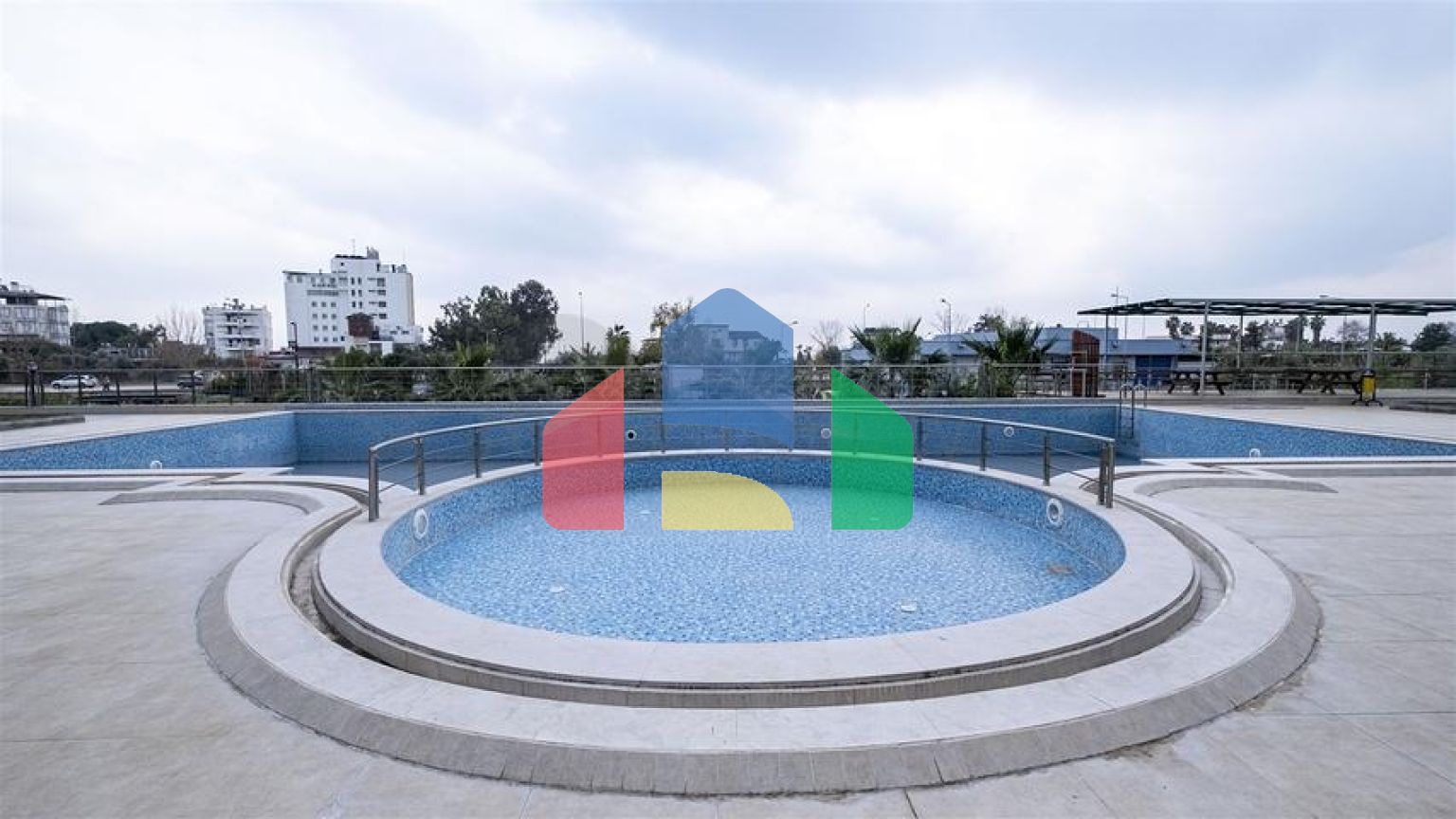 Квартири в пішій доступності до моря в Анталії