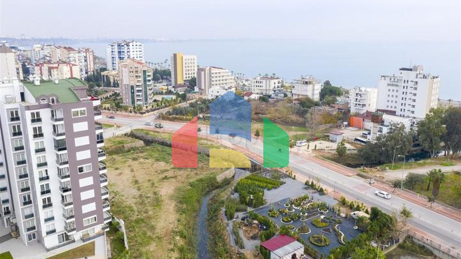 Квартири в пішій доступності до моря в Анталії